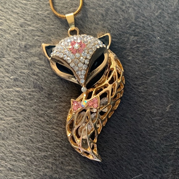 Cat Head designed necklace and chain - Picture 1 of 7